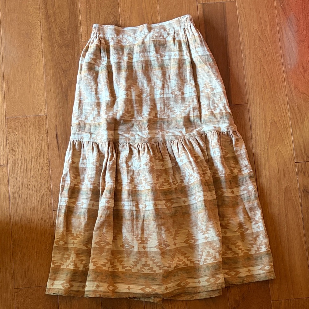 Niko and … x Pendleton Beige Patterned Tiered Midi Skirt
